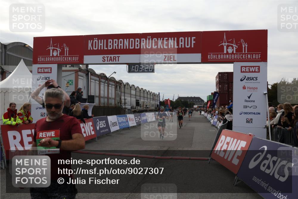 03.10.2025 - Köhlbrandbrückenlauf Julia Fischer http://msf.ph/oto/9027307 03.10.2025 16:03:20 Ziel 7016, 7098, 7231, 7300, 7721, 7873, 9305, 9657, 9678 meine-sportfotos.de
