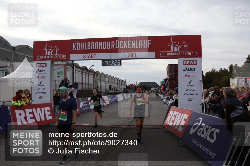 03.10.2025 - Köhlbrandbrückenlauf Julia Fischer http://msf.ph/oto/9027340 03.10.2025 16:03:25 Ziel 7013, 7016, 7094, 7098, 7721, 7873, 9305, 9678 meine-sportfotos.de