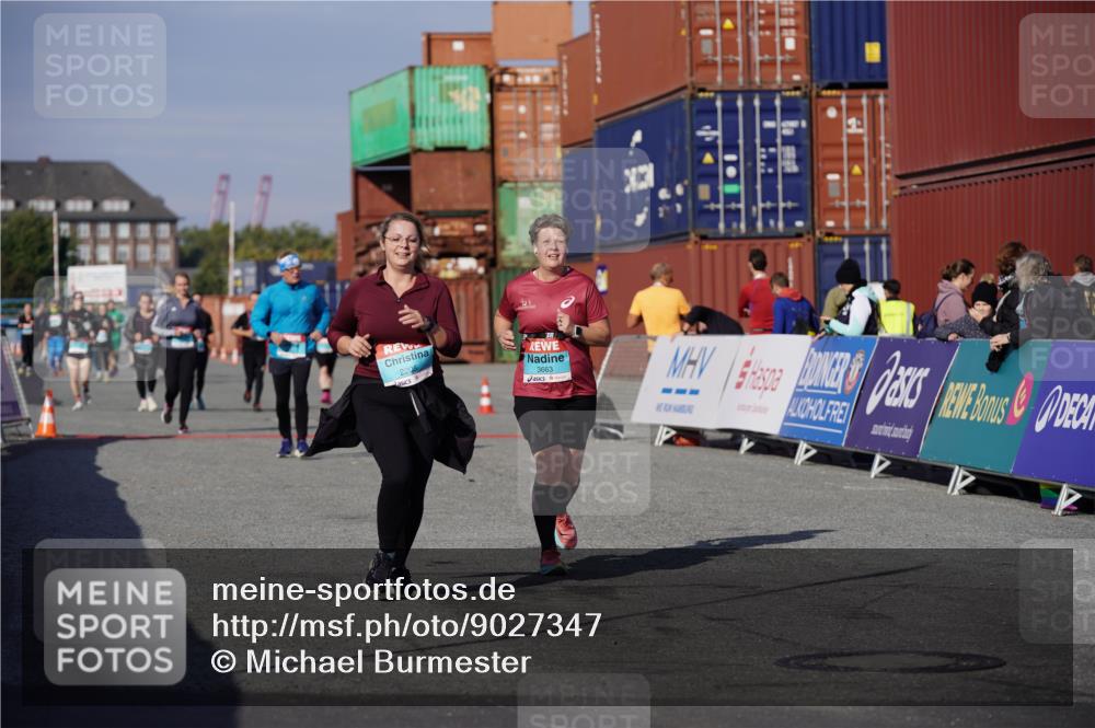 03.10.2025 - Köhlbrandbrückenlauf Michael Burmester http://msf.ph/oto/9027347 03.10.2025 10:31:09 Ziel 1763, 2205, 3072, 3663 meine-sportfotos.de