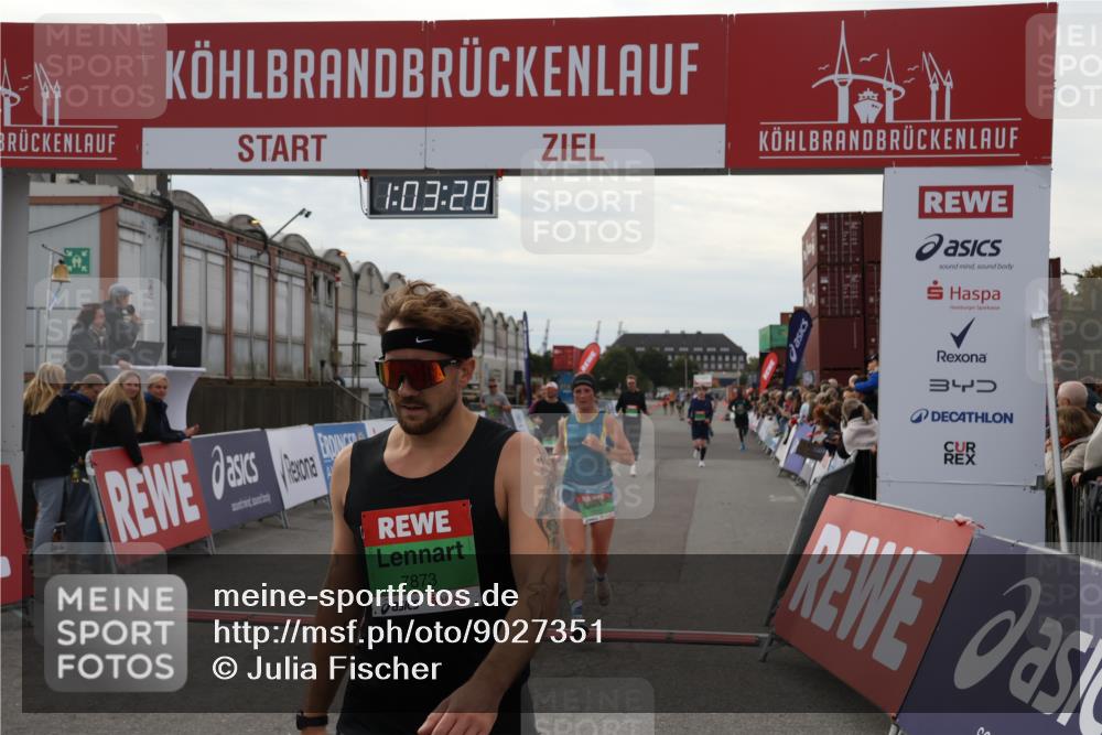 03.10.2025 - Köhlbrandbrückenlauf Julia Fischer http://msf.ph/oto/9027351 03.10.2025 16:03:29 Ziel 7013, 7094, 7224, 7418, 7485, 7873, 9103, 9305, 9678 meine-sportfotos.de