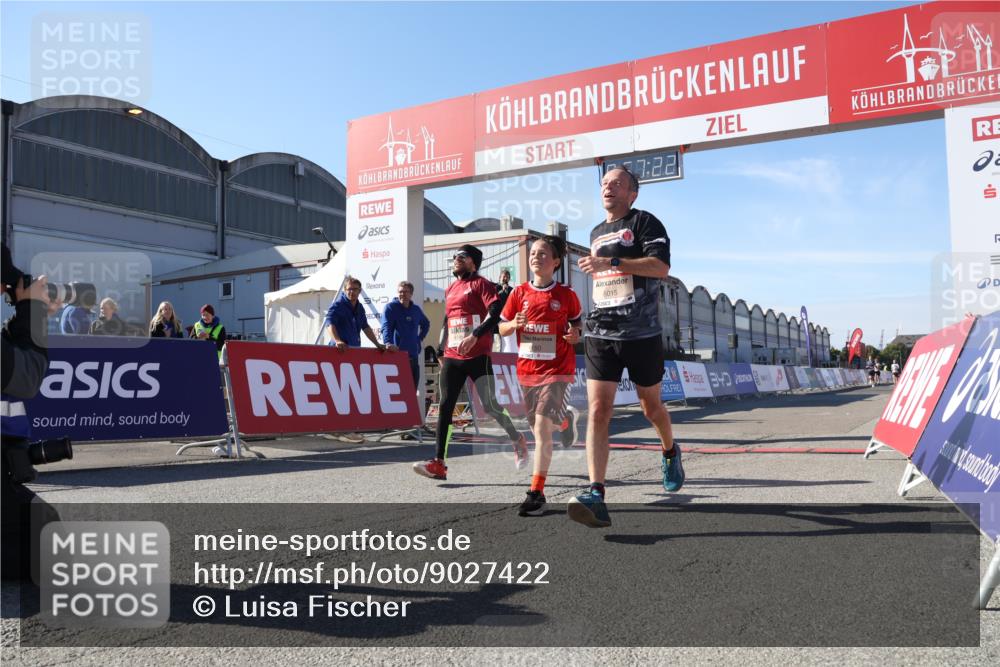 03.10.2025 - Köhlbrandbrückenlauf Luisa Fischer http://msf.ph/oto/9027422 03.10.2025 12:57:21 Ziel 4150, 4186, 4251, 5699, 5926, 6015, 6629, 6819 meine-sportfotos.de