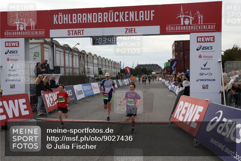 03.10.2025 - Köhlbrandbrückenlauf Julia Fischer http://msf.ph/oto/9027436 03.10.2025 16:03:48 Ziel 7409, 8980, 8981, 9484, 9632, 9666, 9730 meine-sportfotos.de
