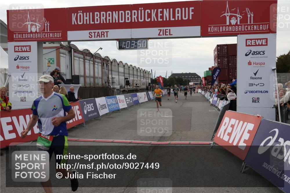03.10.2025 - Köhlbrandbrückenlauf Julia Fischer http://msf.ph/oto/9027449 03.10.2025 16:03:50 Ziel 7409, 8980, 8981, 9405, 9484, 9666, 9730, 9746 meine-sportfotos.de