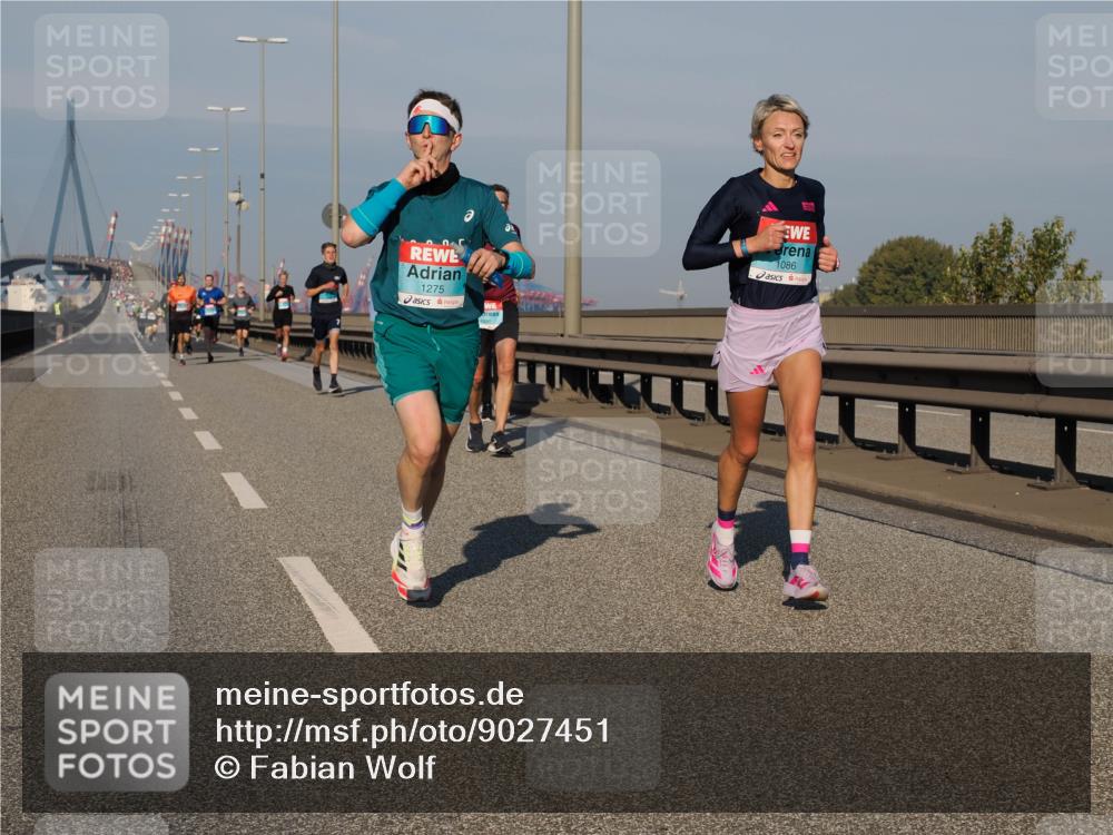 03.10.2025 - Köhlbrandbrückenlauf Fabian Wolf http://msf.ph/oto/9027451 03.10.2025 09:43:11 Position 3 1275, 1090, 1086 meine-sportfotos.de