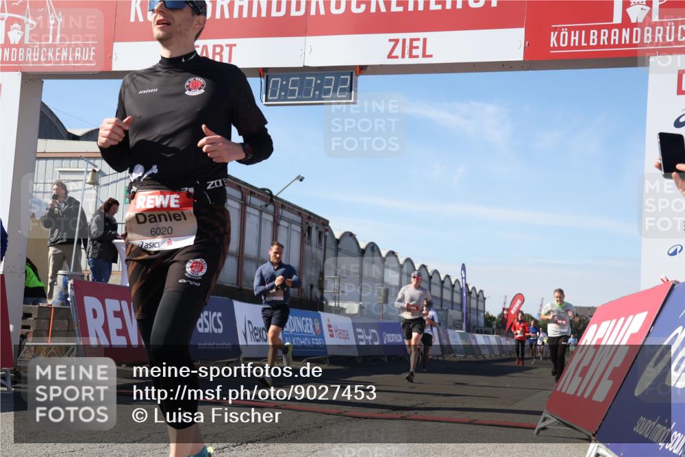 03.10.2025 - Köhlbrandbrückenlauf Luisa Fischer http://msf.ph/oto/9027453 03.10.2025 12:57:31 Ziel 4105, 4150, 4186, 4518, 6015, 6020, 6122, 6767 meine-sportfotos.de