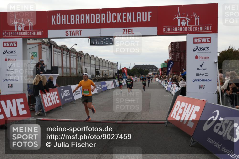 03.10.2025 - Köhlbrandbrückenlauf Julia Fischer http://msf.ph/oto/9027459 03.10.2025 16:03:53 Ziel 7409, 7811, 7862, 8980, 8981, 9405, 9473, 9484, 9672, 9730, 9746 meine-sportfotos.de
