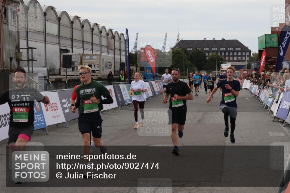 03.10.2025 - Köhlbrandbrückenlauf Julia Fischer http://msf.ph/oto/9027474 03.10.2025 16:03:56 Ziel 7409, 7811, 7862, 8980, 8981, 9405, 9473, 9672, 9730, 9746 meine-sportfotos.de