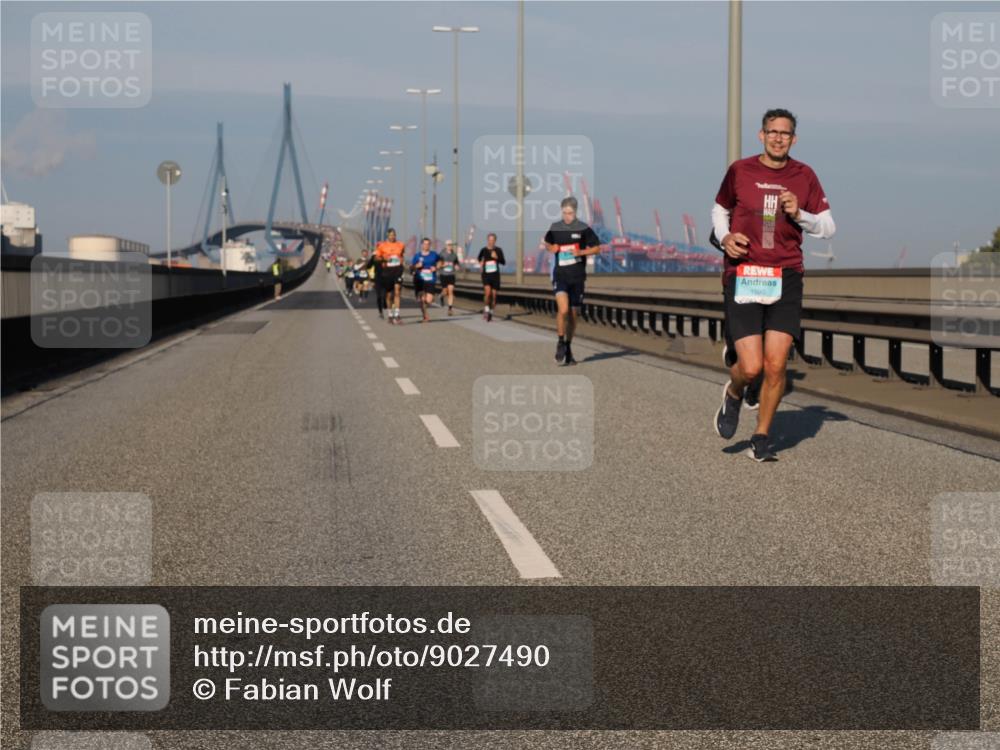 03.10.2025 - Köhlbrandbrückenlauf Fabian Wolf http://msf.ph/oto/9027490 03.10.2025 09:43:13 Position 3  meine-sportfotos.de