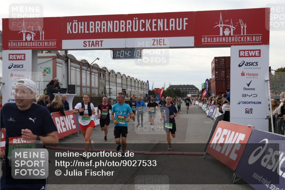 03.10.2025 - Köhlbrandbrückenlauf Julia Fischer http://msf.ph/oto/9027533 03.10.2025 16:04:10 Ziel 7257, 7281, 7297, 7392, 7451, 7466, 7599, 7798, 8082, 9149, 9306, 9377, 9562, 9618, 9744 meine-sportfotos.de