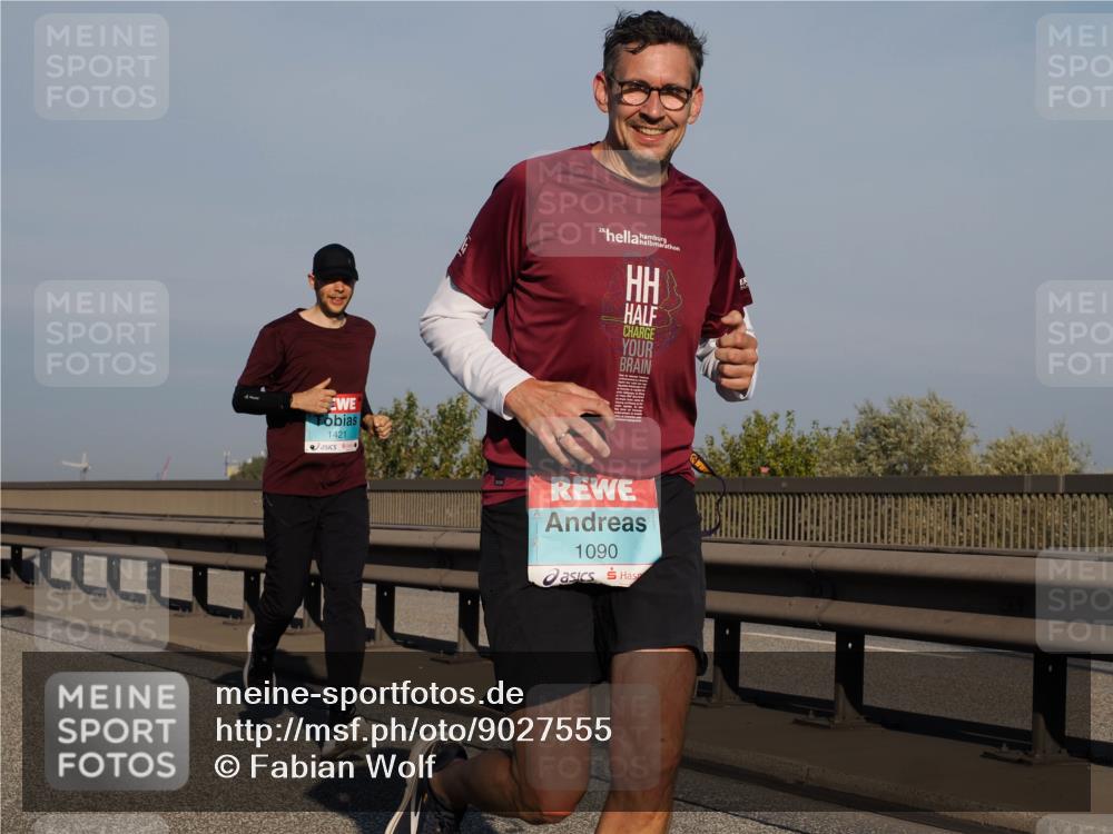 03.10.2025 - Köhlbrandbrückenlauf Fabian Wolf http://msf.ph/oto/9027555 03.10.2025 09:43:15 Position 3 1421, 1090 meine-sportfotos.de