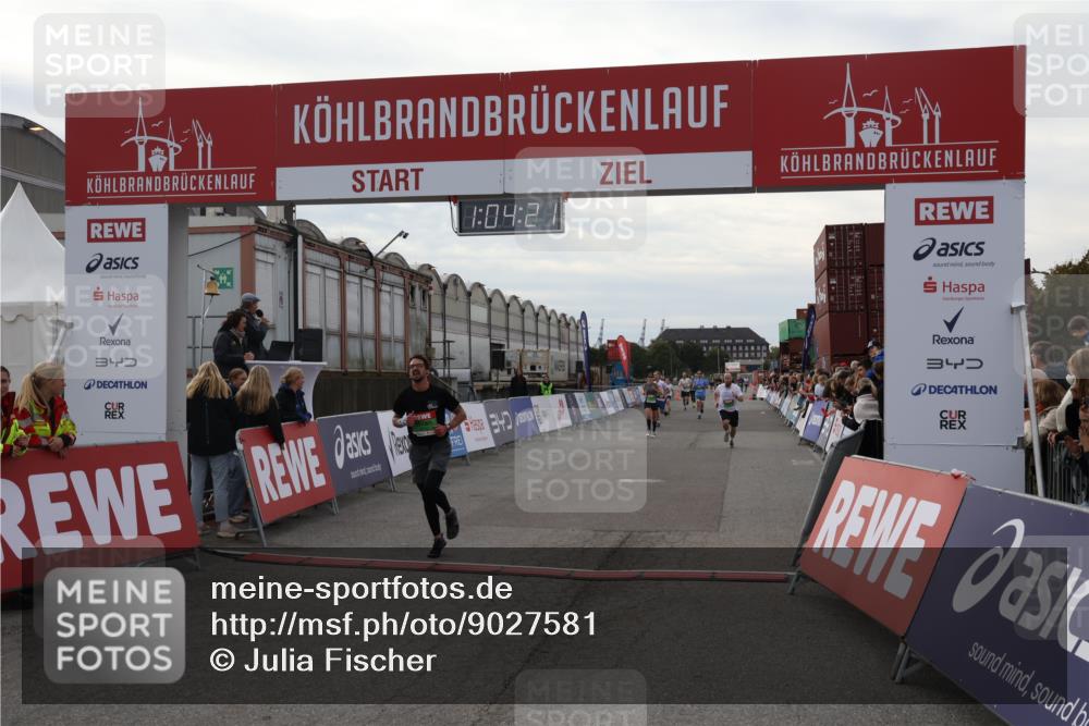 03.10.2025 - Köhlbrandbrückenlauf Julia Fischer http://msf.ph/oto/9027581 03.10.2025 16:04:21 Ziel 7297, 7308, 7392, 7451, 7466, 7611, 8082, 8818, 9010, 9149, 9213, 9562, 9618 meine-sportfotos.de