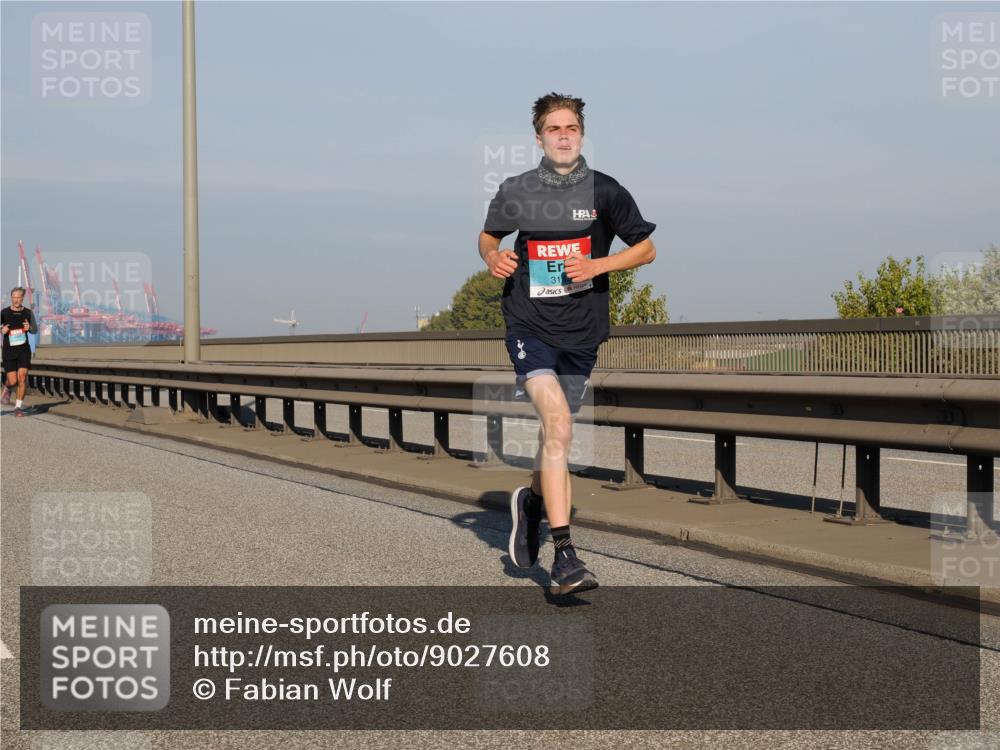 03.10.2025 - Köhlbrandbrückenlauf Fabian Wolf http://msf.ph/oto/9027608 03.10.2025 09:43:17 Position 3 31 meine-sportfotos.de