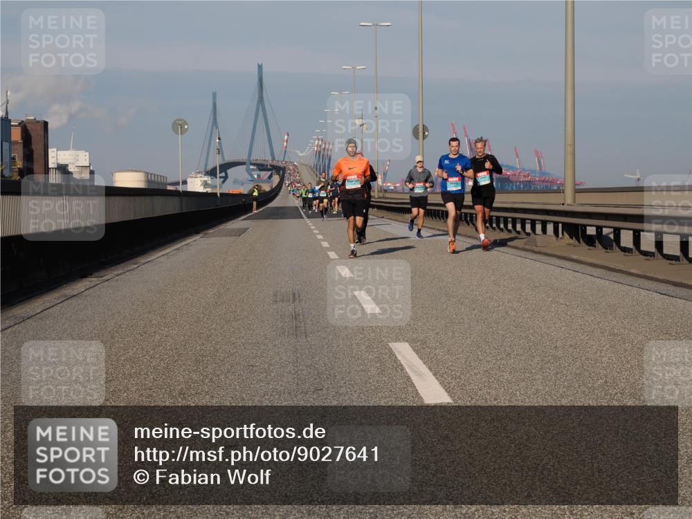 03.10.2025 - Köhlbrandbrückenlauf Fabian Wolf http://msf.ph/oto/9027641 03.10.2025 09:43:19 Position 3  meine-sportfotos.de