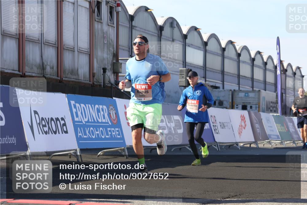 03.10.2025 - Köhlbrandbrückenlauf Luisa Fischer http://msf.ph/oto/9027652 03.10.2025 12:57:48 Ziel 4032, 4037, 4076, 4654, 5669, 5960, 6371, 6809 meine-sportfotos.de