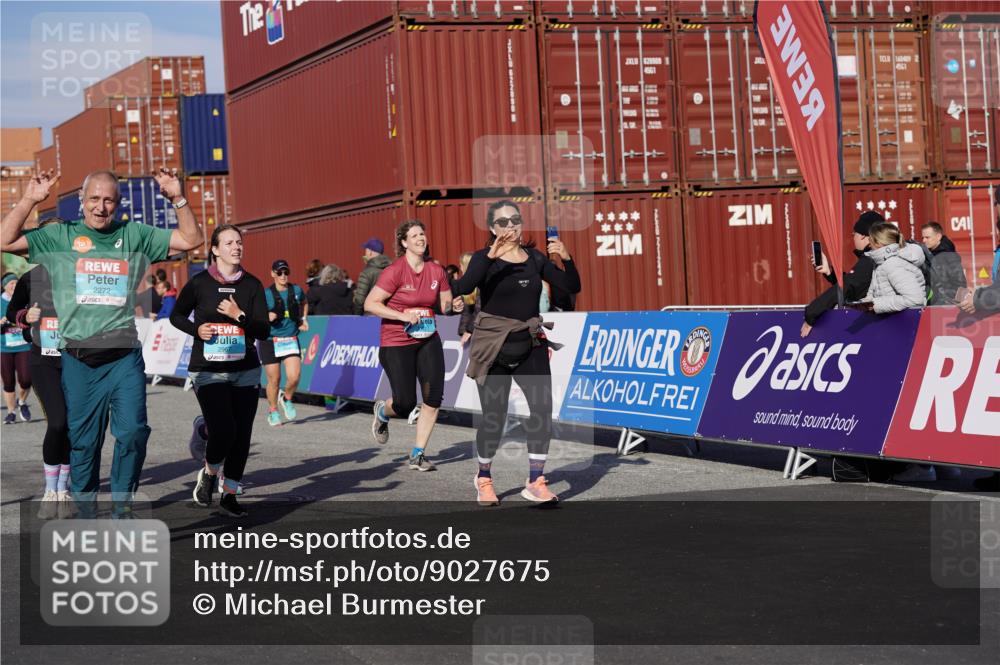 03.10.2025 - Köhlbrandbrückenlauf Michael Burmester http://msf.ph/oto/9027675 03.10.2025 10:31:43 Ziel 1700, 2058, 2265, 2272, 2332, 2379, 2491, 2595, 2596, 2634, 2830, 2966, 2967, 3122 meine-sportfotos.de