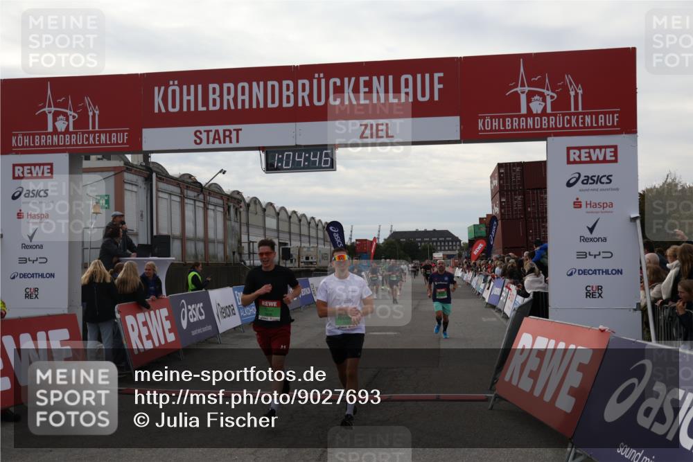 03.10.2025 - Köhlbrandbrückenlauf Julia Fischer http://msf.ph/oto/9027693 03.10.2025 16:04:46 Ziel 7147, 7192, 7248, 7425, 7455, 7513, 7526, 8254, 8937, 9696 meine-sportfotos.de