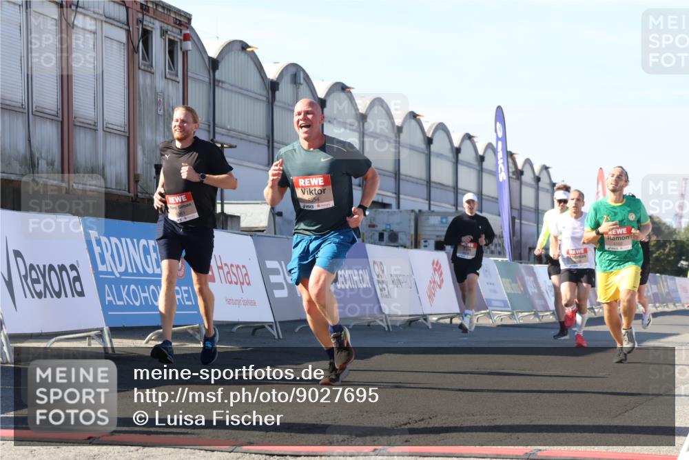03.10.2025 - Köhlbrandbrückenlauf Luisa Fischer http://msf.ph/oto/9027695 03.10.2025 12:57:52 Ziel 4037, 4046, 4102, 4654, 5669, 5960, 5961, 6371, 6518, 6519, 6520, 6809 meine-sportfotos.de