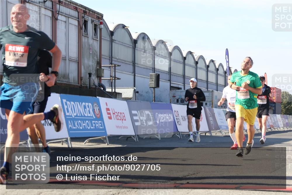 03.10.2025 - Köhlbrandbrückenlauf Luisa Fischer http://msf.ph/oto/9027705 03.10.2025 12:57:53 Ziel 4037, 4046, 4102, 4654, 5669, 5960, 5961, 6371, 6518, 6519, 6520 meine-sportfotos.de