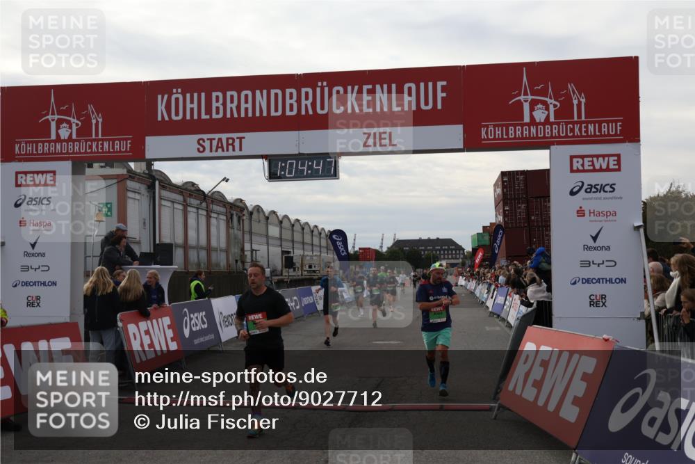 03.10.2025 - Köhlbrandbrückenlauf Julia Fischer http://msf.ph/oto/9027712 03.10.2025 16:04:48 Ziel 7006, 7147, 7192, 7248, 7425, 7513, 7526, 7568, 8254, 8937, 9176, 9696 meine-sportfotos.de