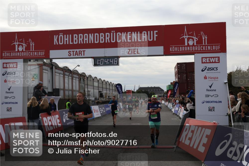 03.10.2025 - Köhlbrandbrückenlauf Julia Fischer http://msf.ph/oto/9027716 03.10.2025 16:04:48 Ziel 7006, 7147, 7192, 7248, 7425, 7513, 7526, 7568, 8254, 8937, 9176, 9696 meine-sportfotos.de