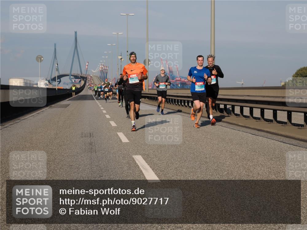 03.10.2025 - Köhlbrandbrückenlauf Fabian Wolf http://msf.ph/oto/9027717 03.10.2025 09:43:21 Position 3  meine-sportfotos.de