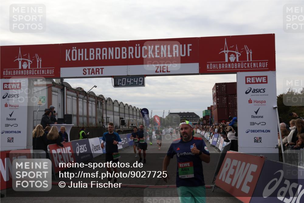 03.10.2025 - Köhlbrandbrückenlauf Julia Fischer http://msf.ph/oto/9027725 03.10.2025 16:04:50 Ziel 7006, 7132, 7147, 7192, 7248, 7425, 7513, 7526, 7568, 8254, 9176, 9696 meine-sportfotos.de