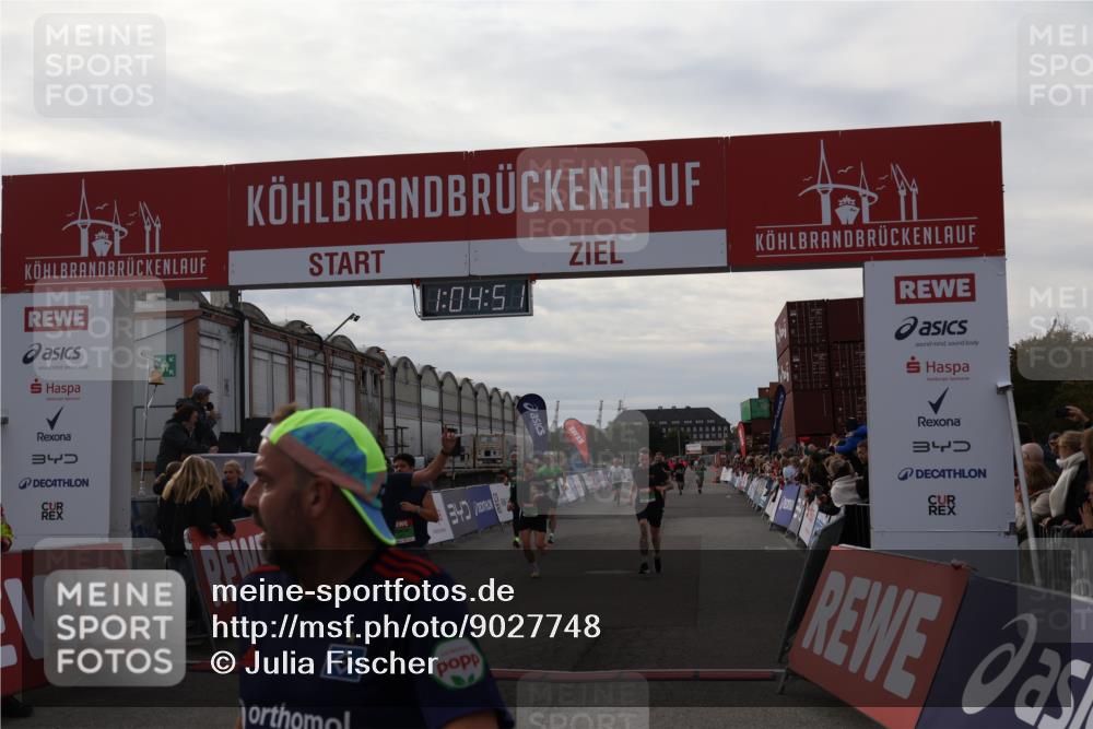 03.10.2025 - Köhlbrandbrückenlauf Julia Fischer http://msf.ph/oto/9027748 03.10.2025 16:04:51 Ziel 7006, 7132, 7147, 7192, 7222, 7248, 7425, 7513, 7526, 7568, 8254, 9176, 9696 meine-sportfotos.de