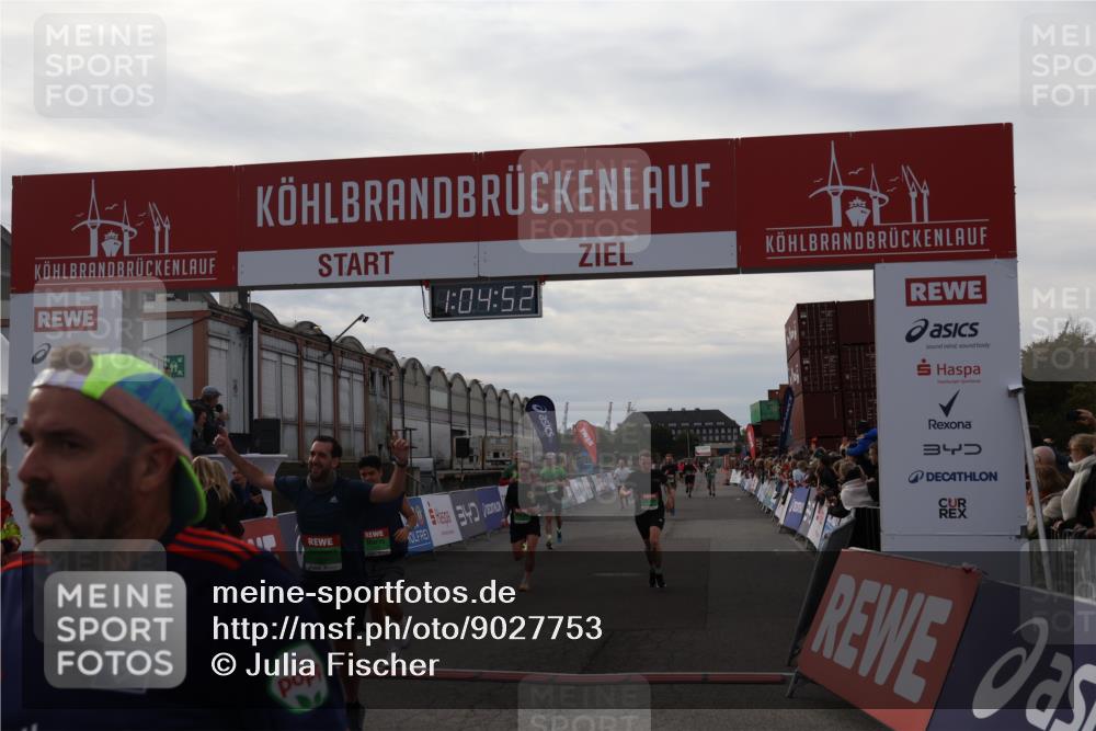 03.10.2025 - Köhlbrandbrückenlauf Julia Fischer http://msf.ph/oto/9027753 03.10.2025 16:04:52 Ziel 7006, 7132, 7147, 7192, 7222, 7248, 7425, 7513, 7526, 7568, 8254, 9176, 9696 meine-sportfotos.de
