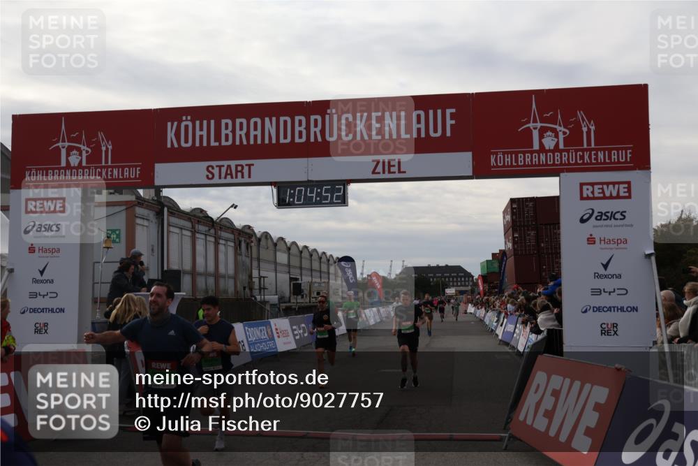 03.10.2025 - Köhlbrandbrückenlauf Julia Fischer http://msf.ph/oto/9027757 03.10.2025 16:04:52 Ziel 7006, 7132, 7147, 7192, 7222, 7248, 7425, 7513, 7526, 7568, 8254, 9176, 9696 meine-sportfotos.de
