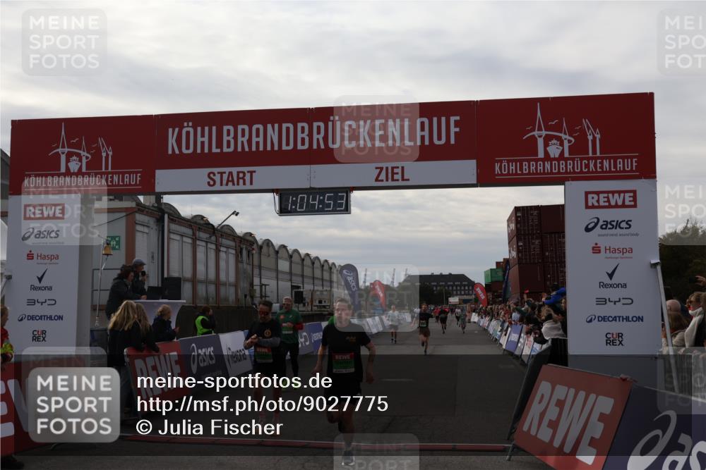 03.10.2025 - Köhlbrandbrückenlauf Julia Fischer http://msf.ph/oto/9027775 03.10.2025 16:04:53 Ziel 7006, 7132, 7147, 7192, 7222, 7425, 7513, 7526, 7568, 8254, 9176, 9696 meine-sportfotos.de