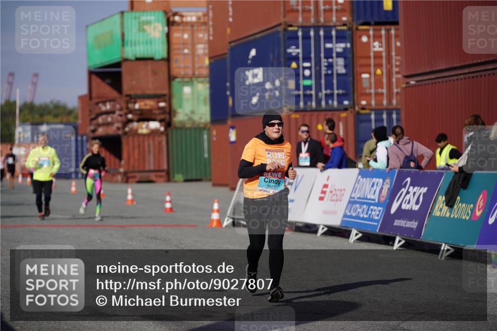 03.10.2025 - Köhlbrandbrückenlauf Michael Burmester http://msf.ph/oto/9027807 03.10.2025 10:31:53 Ziel 1867, 2491 meine-sportfotos.de