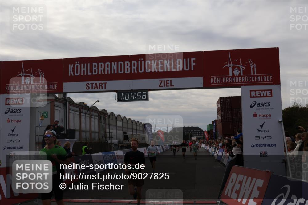 03.10.2025 - Köhlbrandbrückenlauf Julia Fischer http://msf.ph/oto/9027825 03.10.2025 16:04:58 Ziel 7006, 7132, 7168, 7222, 7270, 7425, 7428, 7513, 7568, 8254, 9176, 9584 meine-sportfotos.de