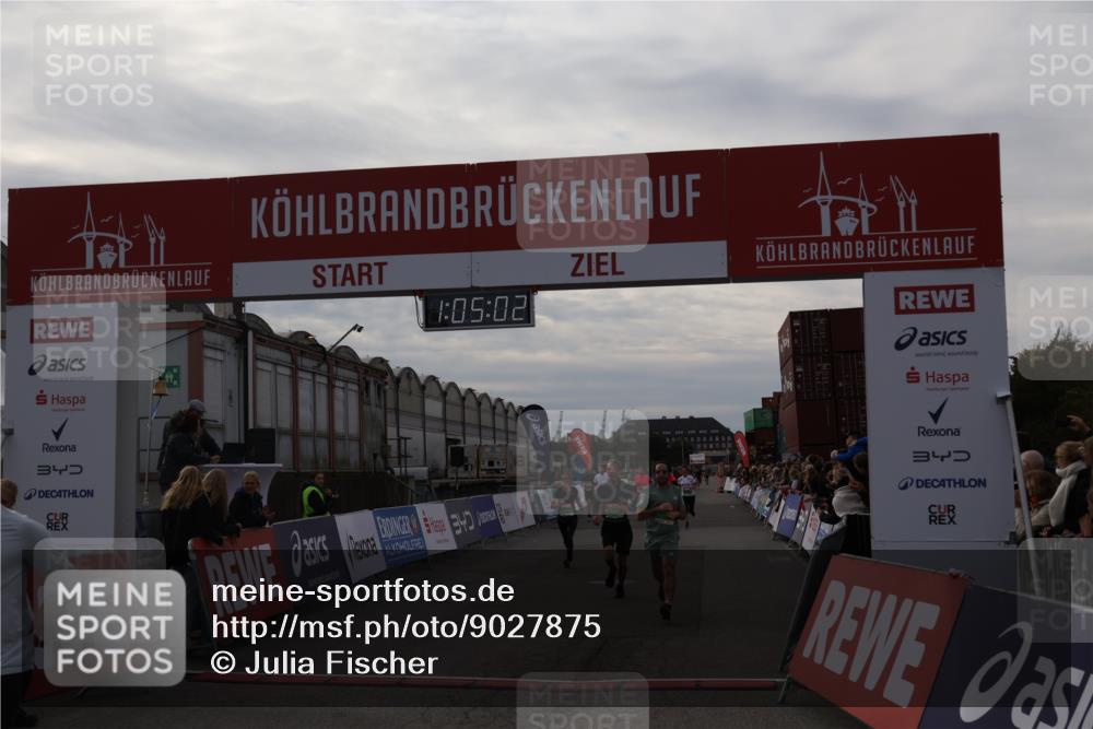 03.10.2025 - Köhlbrandbrückenlauf Julia Fischer http://msf.ph/oto/9027875 03.10.2025 16:05:02 Ziel 7006, 7132, 7168, 7222, 7270, 7428, 7448, 7568, 7772, 9176, 9584 meine-sportfotos.de