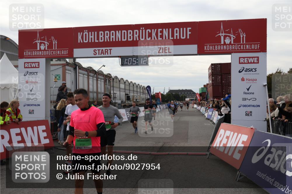 03.10.2025 - Köhlbrandbrückenlauf Julia Fischer http://msf.ph/oto/9027954 03.10.2025 16:05:12 Ziel 7168, 7201, 7207, 7221, 7239, 7270, 7428, 7448, 7772, 8779, 8995, 9114, 9191, 9690 meine-sportfotos.de