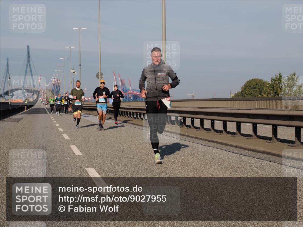 03.10.2025 - Köhlbrandbrückenlauf Fabian Wolf http://msf.ph/oto/9027955 03.10.2025 09:43:29 Position 3  meine-sportfotos.de