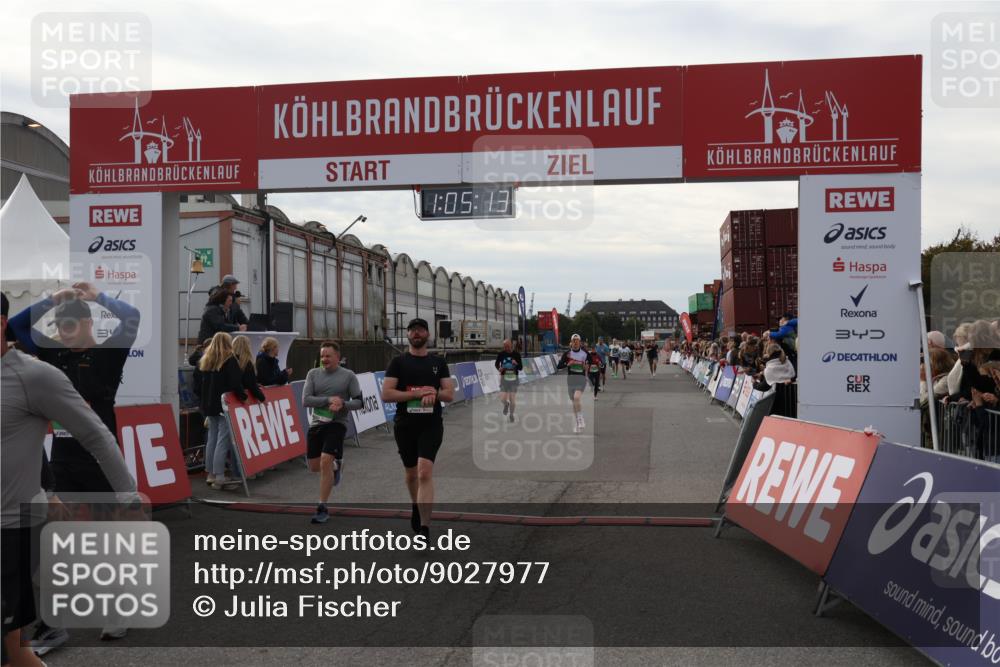 03.10.2025 - Köhlbrandbrückenlauf Julia Fischer http://msf.ph/oto/9027977 03.10.2025 16:05:13 Ziel 7168, 7201, 7207, 7221, 7239, 7403, 7428, 7448, 7772, 8779, 8995, 9114, 9191, 9592, 9690 meine-sportfotos.de
