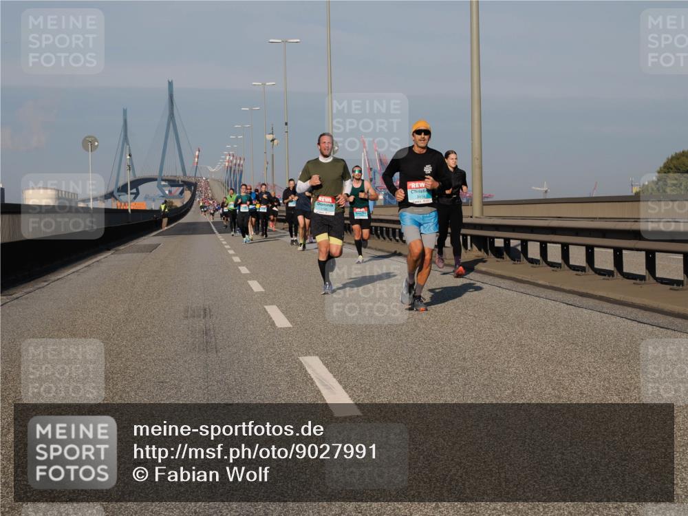03.10.2025 - Köhlbrandbrückenlauf Fabian Wolf http://msf.ph/oto/9027991 03.10.2025 09:43:31 Position 3 3414 meine-sportfotos.de