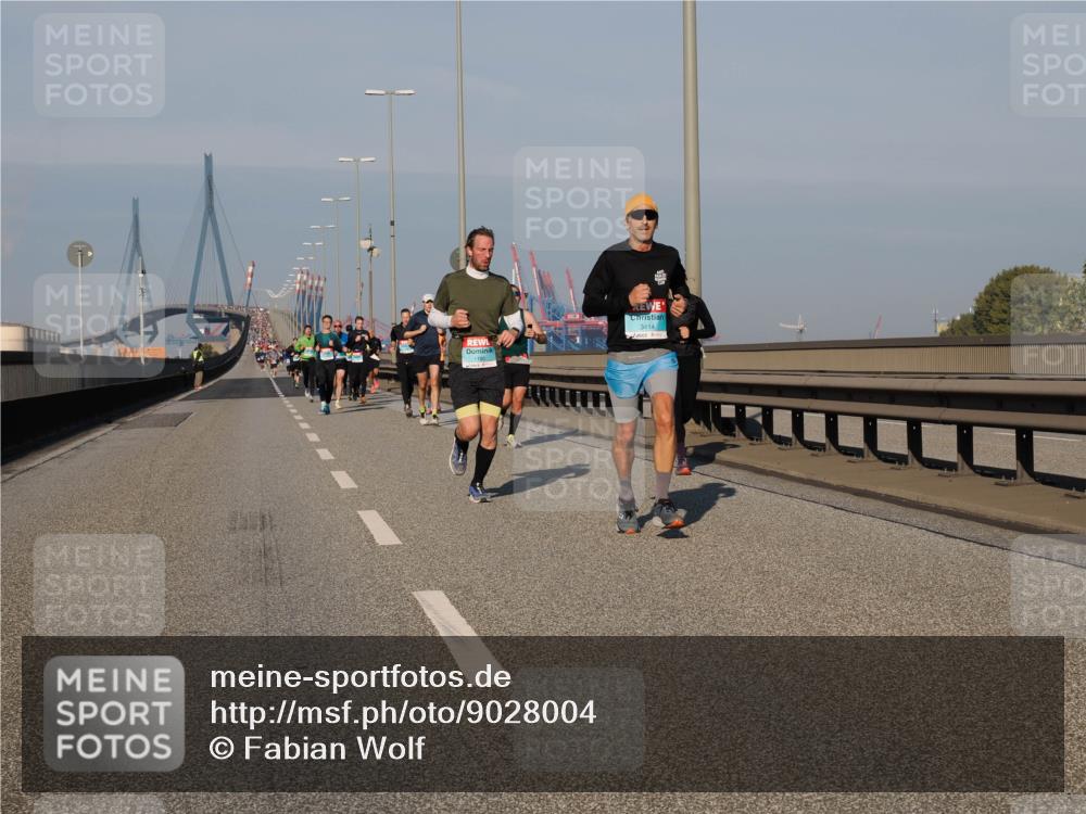 03.10.2025 - Köhlbrandbrückenlauf Fabian Wolf http://msf.ph/oto/9028004 03.10.2025 09:43:32 Position 3 1180 meine-sportfotos.de