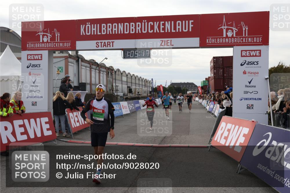 03.10.2025 - Köhlbrandbrückenlauf Julia Fischer http://msf.ph/oto/9028020 03.10.2025 16:05:17 Ziel 7201, 7207, 7221, 7239, 7403, 7422, 7448, 7772, 8779, 8995, 9114, 9191, 9421, 9422, 9592, 9627, 9690 meine-sportfotos.de