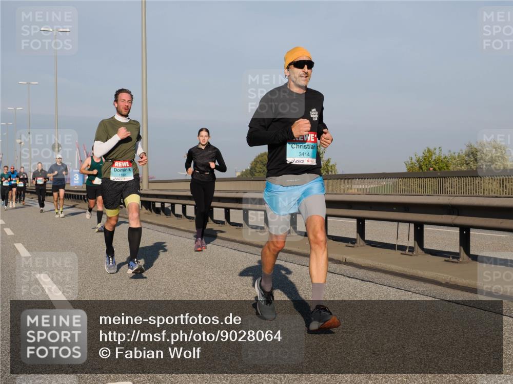 03.10.2025 - Köhlbrandbrückenlauf Fabian Wolf http://msf.ph/oto/9028064 03.10.2025 09:43:34 Position 3 1180, 3414 meine-sportfotos.de