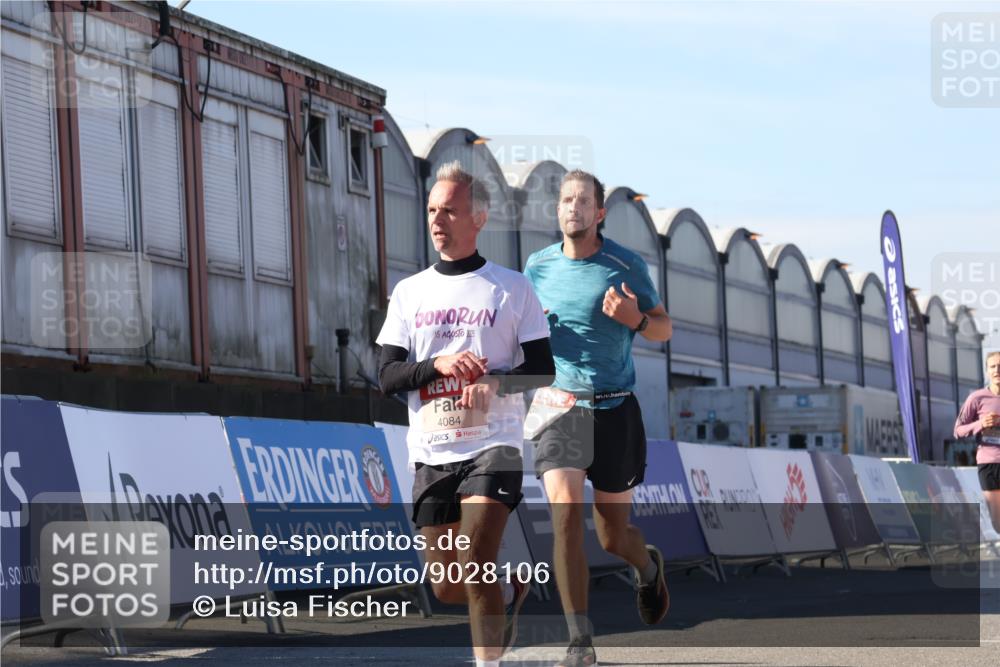 03.10.2025 - Köhlbrandbrückenlauf Luisa Fischer http://msf.ph/oto/9028106 03.10.2025 12:58:33 Ziel 4084, 4148, 4241, 5706, 5775, 6617, 6741 meine-sportfotos.de