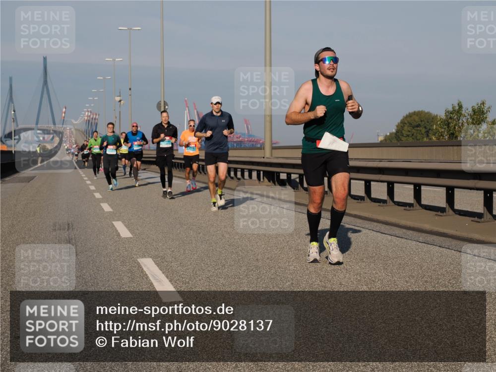 03.10.2025 - Köhlbrandbrückenlauf Fabian Wolf http://msf.ph/oto/9028137 03.10.2025 09:43:36 Position 3  meine-sportfotos.de
