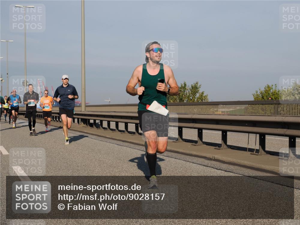 03.10.2025 - Köhlbrandbrückenlauf Fabian Wolf http://msf.ph/oto/9028157 03.10.2025 09:43:37 Position 3  meine-sportfotos.de