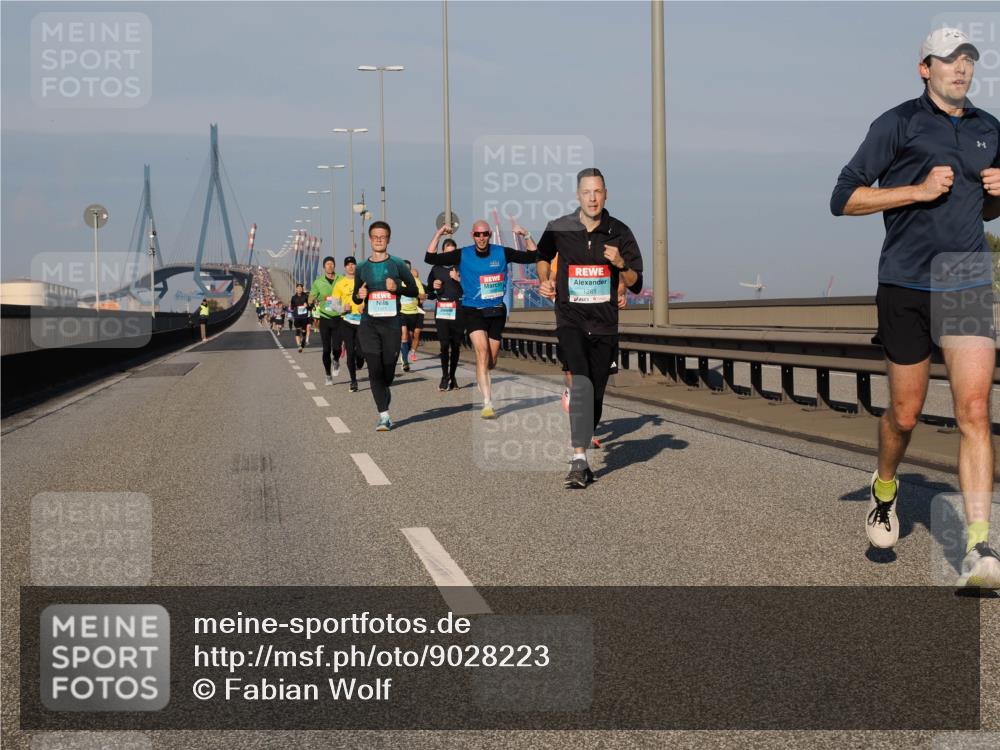 03.10.2025 - Köhlbrandbrückenlauf Fabian Wolf http://msf.ph/oto/9028223 03.10.2025 09:43:39 Position 3 1261 meine-sportfotos.de