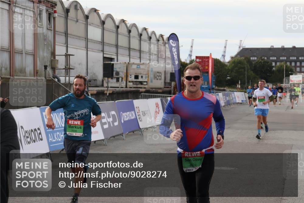 03.10.2025 - Köhlbrandbrückenlauf Julia Fischer http://msf.ph/oto/9028274 03.10.2025 16:05:51 Ziel 7031, 7151, 7213, 7547, 7646, 8924, 8966, 9102, 9489, 9566 meine-sportfotos.de