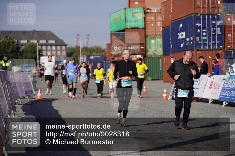 03.10.2025 - Köhlbrandbrückenlauf Michael Burmester http://msf.ph/oto/9028318 03.10.2025 10:32:41 Ziel 1625, 2149 meine-sportfotos.de