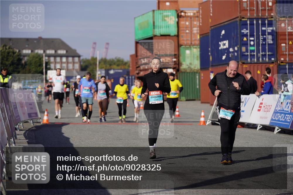 03.10.2025 - Köhlbrandbrückenlauf Michael Burmester http://msf.ph/oto/9028325 03.10.2025 10:32:41 Ziel 1625, 2149 meine-sportfotos.de