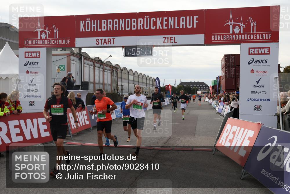 03.10.2025 - Köhlbrandbrückenlauf Julia Fischer http://msf.ph/oto/9028410 03.10.2025 16:06:11 Ziel 7296, 7343, 7610, 8064, 8539, 8813, 8886, 9100, 9378, 9451, 9468, 9596, 9626, 9633 meine-sportfotos.de