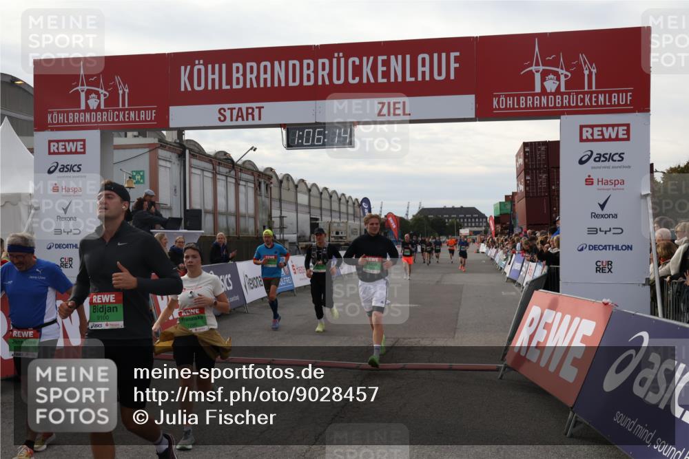 03.10.2025 - Köhlbrandbrückenlauf Julia Fischer http://msf.ph/oto/9028457 03.10.2025 16:06:14 Ziel 7296, 7343, 7610, 8064, 8539, 8813, 8886, 9100, 9378, 9451, 9468, 9483, 9596, 9626, 9633 meine-sportfotos.de