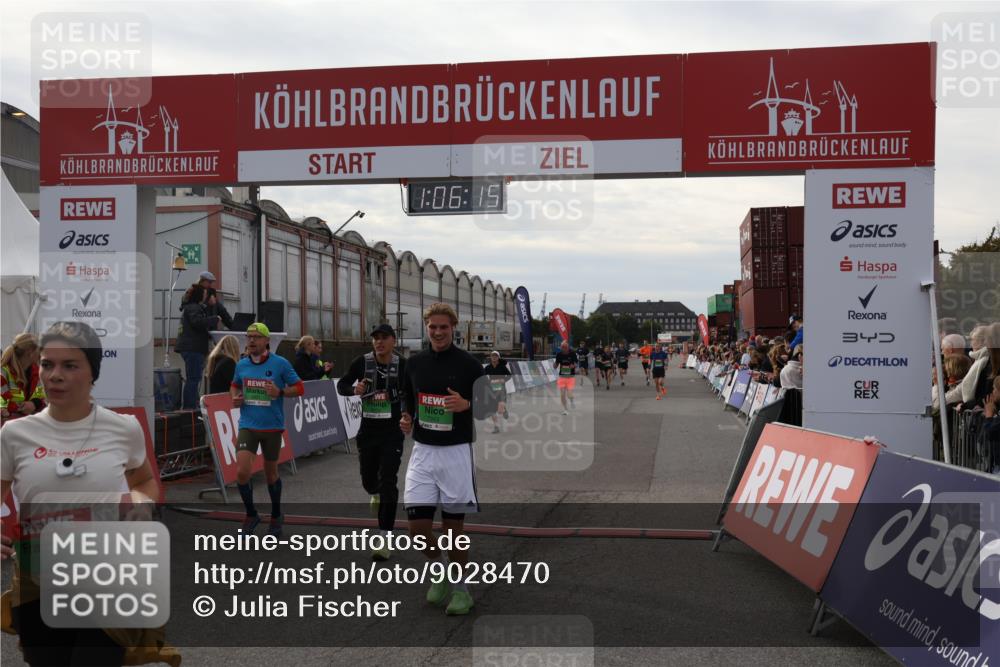 03.10.2025 - Köhlbrandbrückenlauf Julia Fischer http://msf.ph/oto/9028470 03.10.2025 16:06:15 Ziel 7296, 7343, 7601, 7610, 8064, 8539, 8813, 8886, 9100, 9378, 9451, 9468, 9483, 9596, 9626, 9633 meine-sportfotos.de